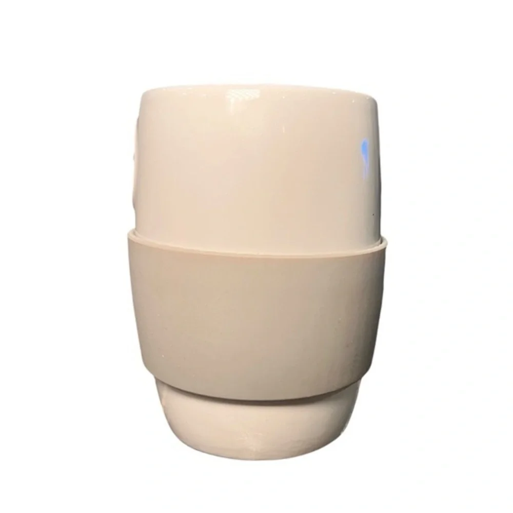 Pampered Chef Ceramic Egg Cooker with Silicone Sleeve - No‎ Lid